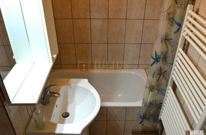 1 camera, centrala proprie/clima,  Simion Barnutiu - Hotel Strelitia. - Poză 10