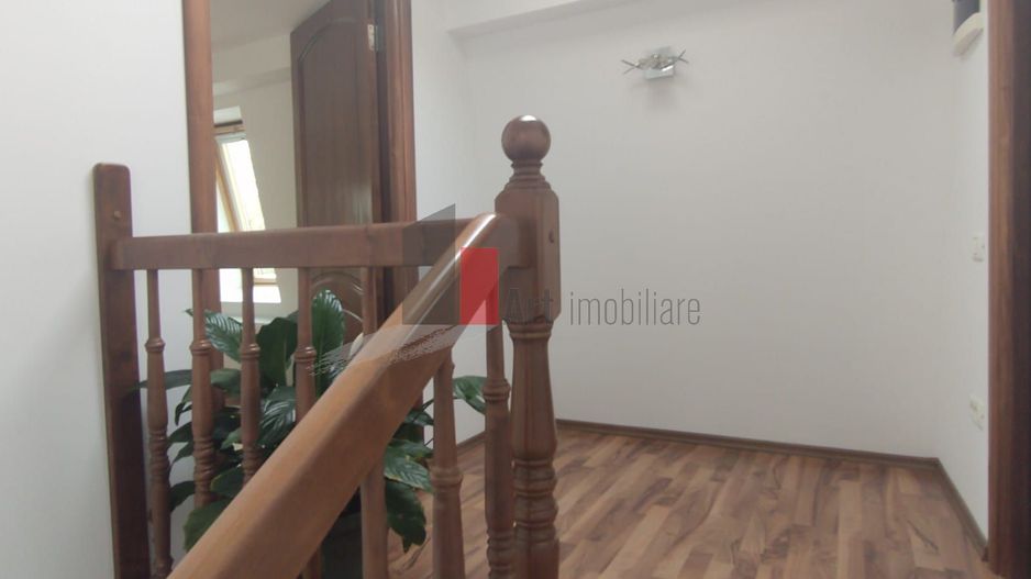 VIla Occidentului - birou sau locuinta - Poză 14