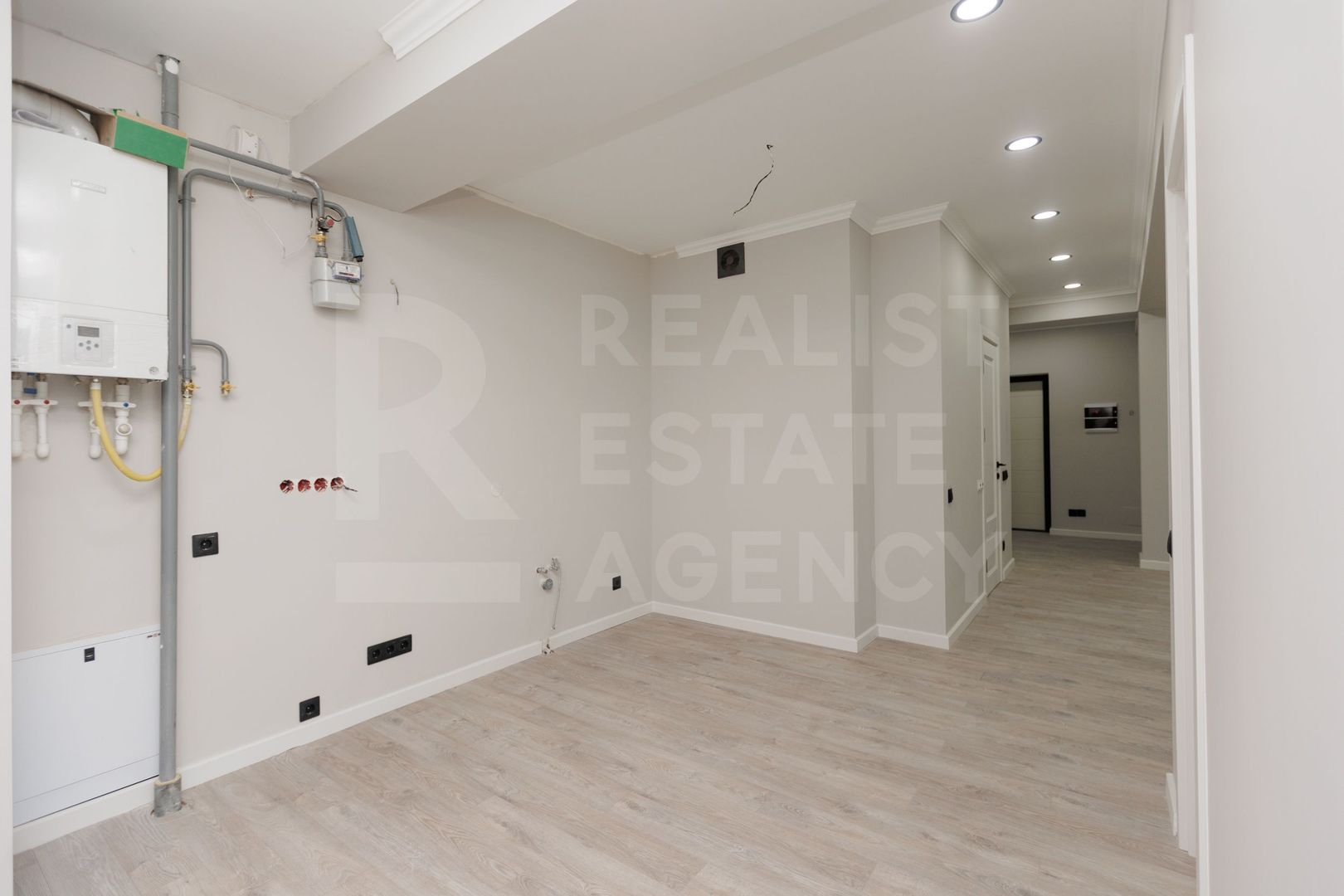 Vânzare, apartament, 2 camere , str. Alba Iulia, Buiucani - Poză 8