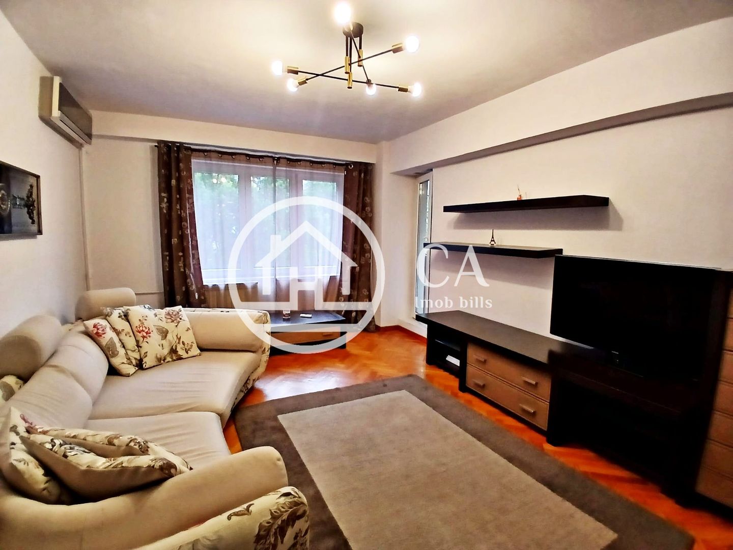 Apartament cu 2 camere de inchiriat pe Bulevardul Dacia, Oradea - Poză 1