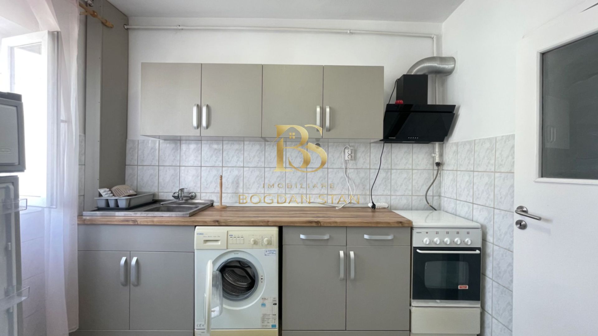 Apartament 3 camere de închiriat | Etajul 3 | Zona Semicentrala - Poză 12