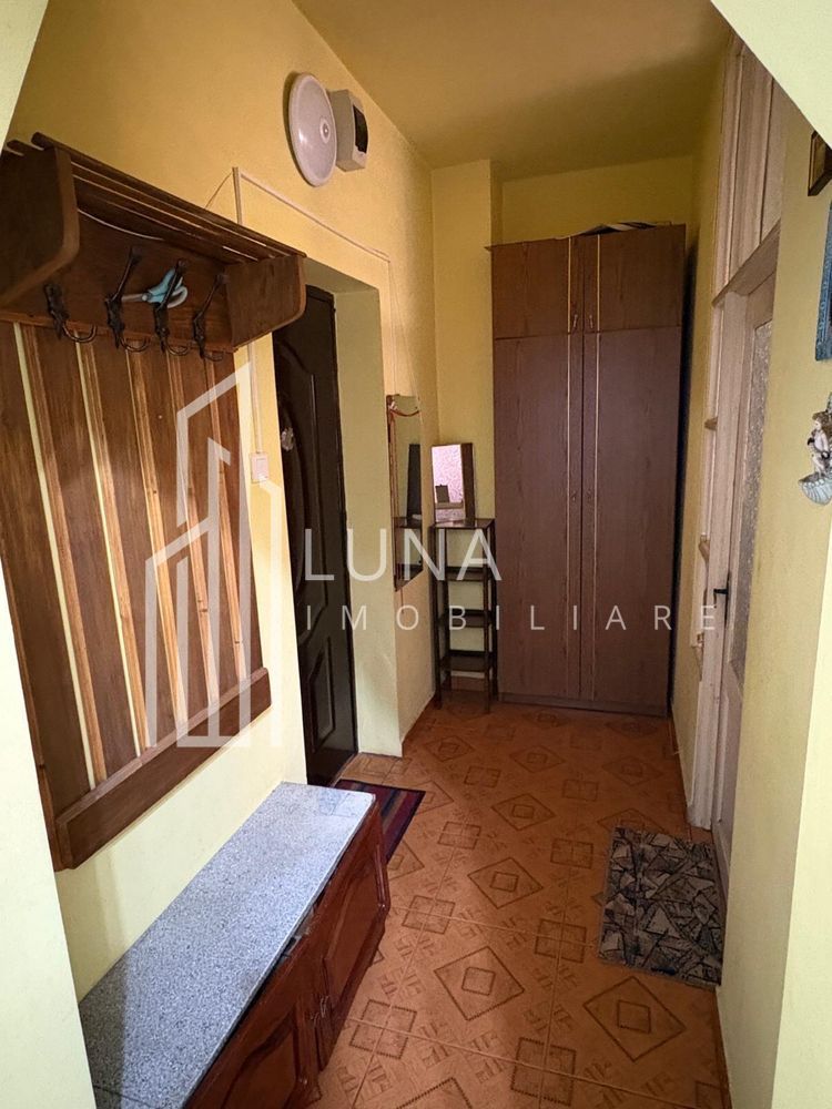 Garsonieră spațioasă | 32 mp + 2 boxe | Parter | Tractorul - Poză 2