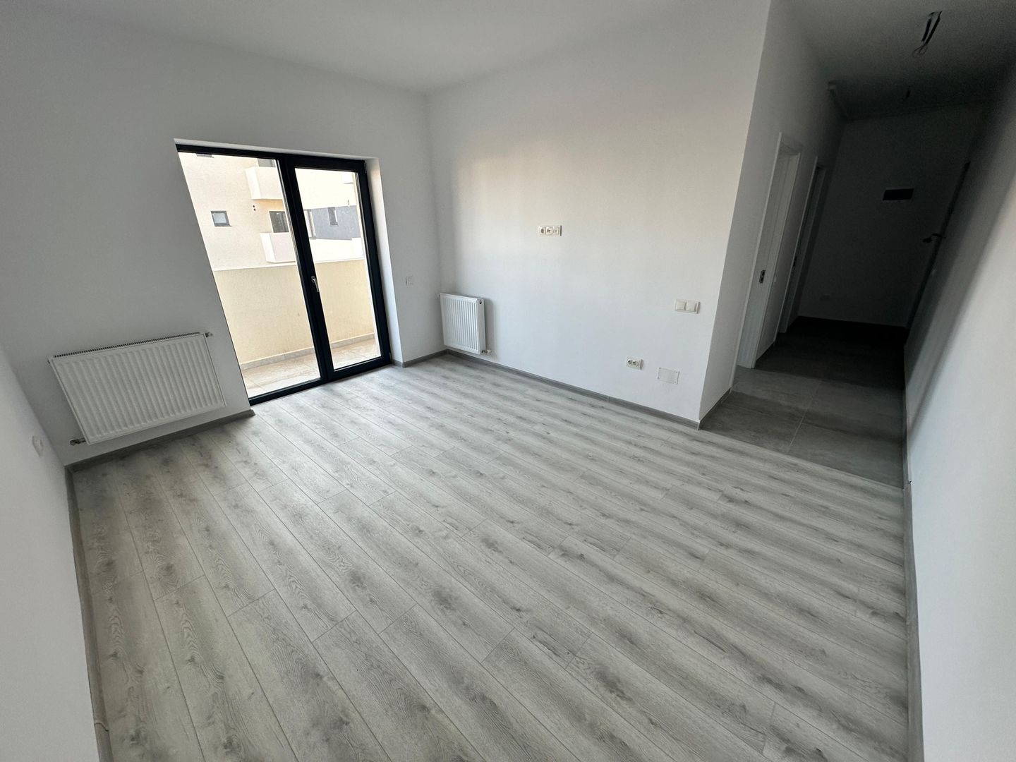 AP. 2 CAMERE - INDEPENDENTEI, MUTARE IMEDIATA, BUCATARIE INCHISA, COMIS 0% - Poză 3