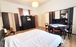 APARTAMENT 3 CAMERE | ULTRACENTRAL | ETAJ 1 | VEDERE LA SALA THALIA - Poză 7