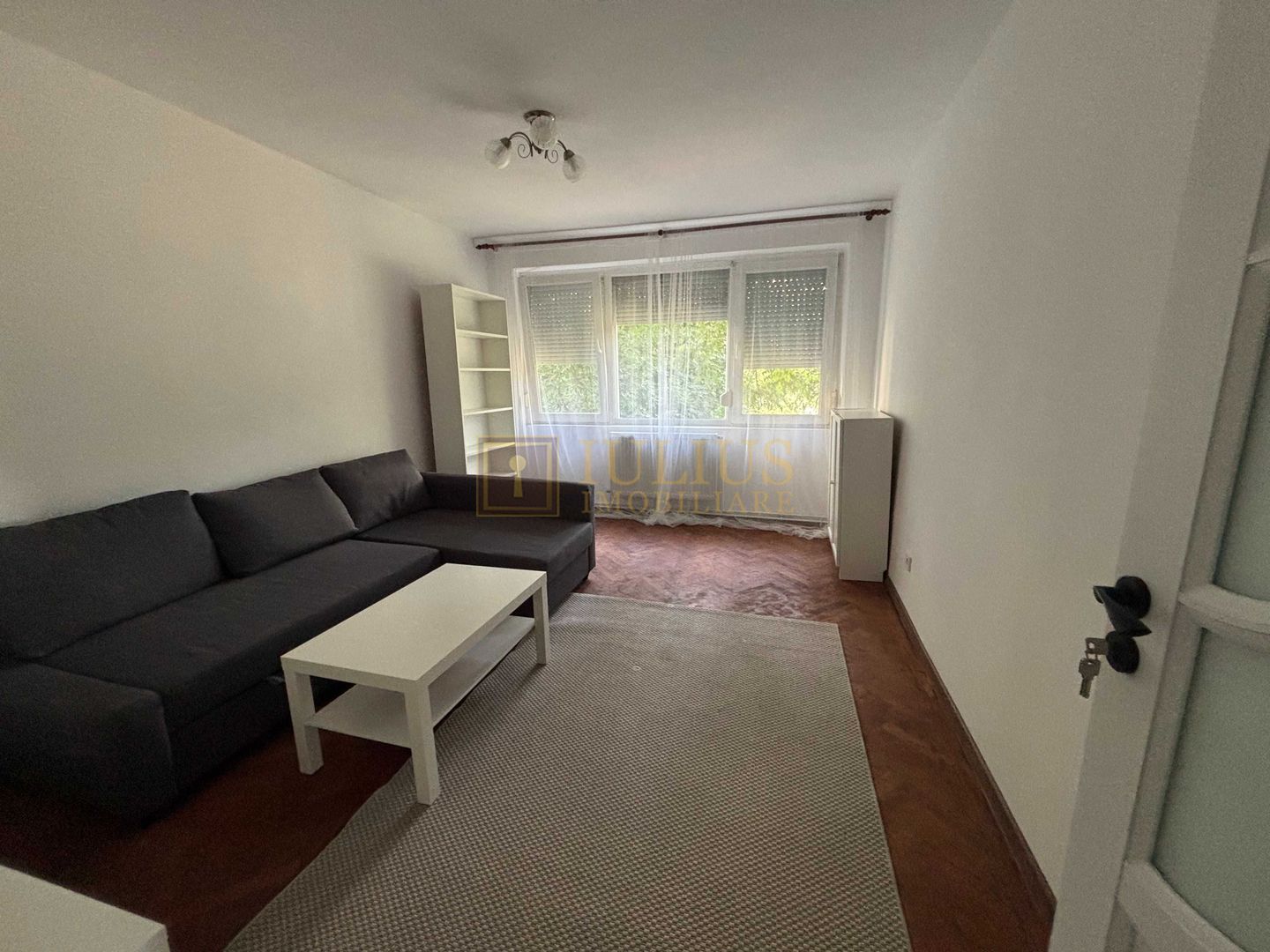 Renovat recent si complet| 2 camere| centrala proprie| zona frumoasa| etaj 2 - Poză 3
