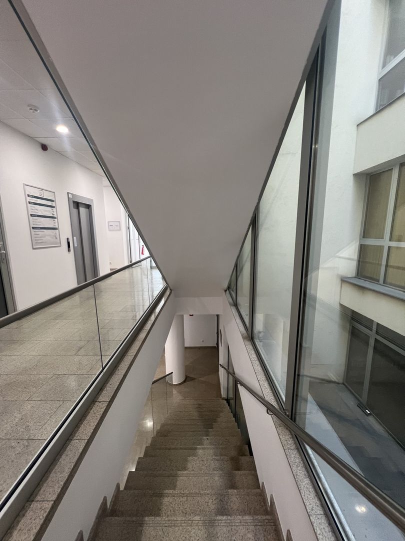 Birouri zona centrală - Poză 10