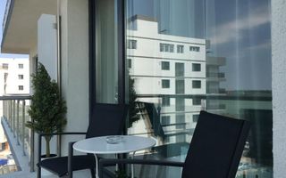 DE SILVA - LOFT - o camera de lux cu vedere la LAC - Poză 5