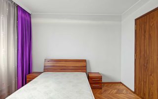 Apartament cu 3 camere decomandat etaj intermediar - Poză 8