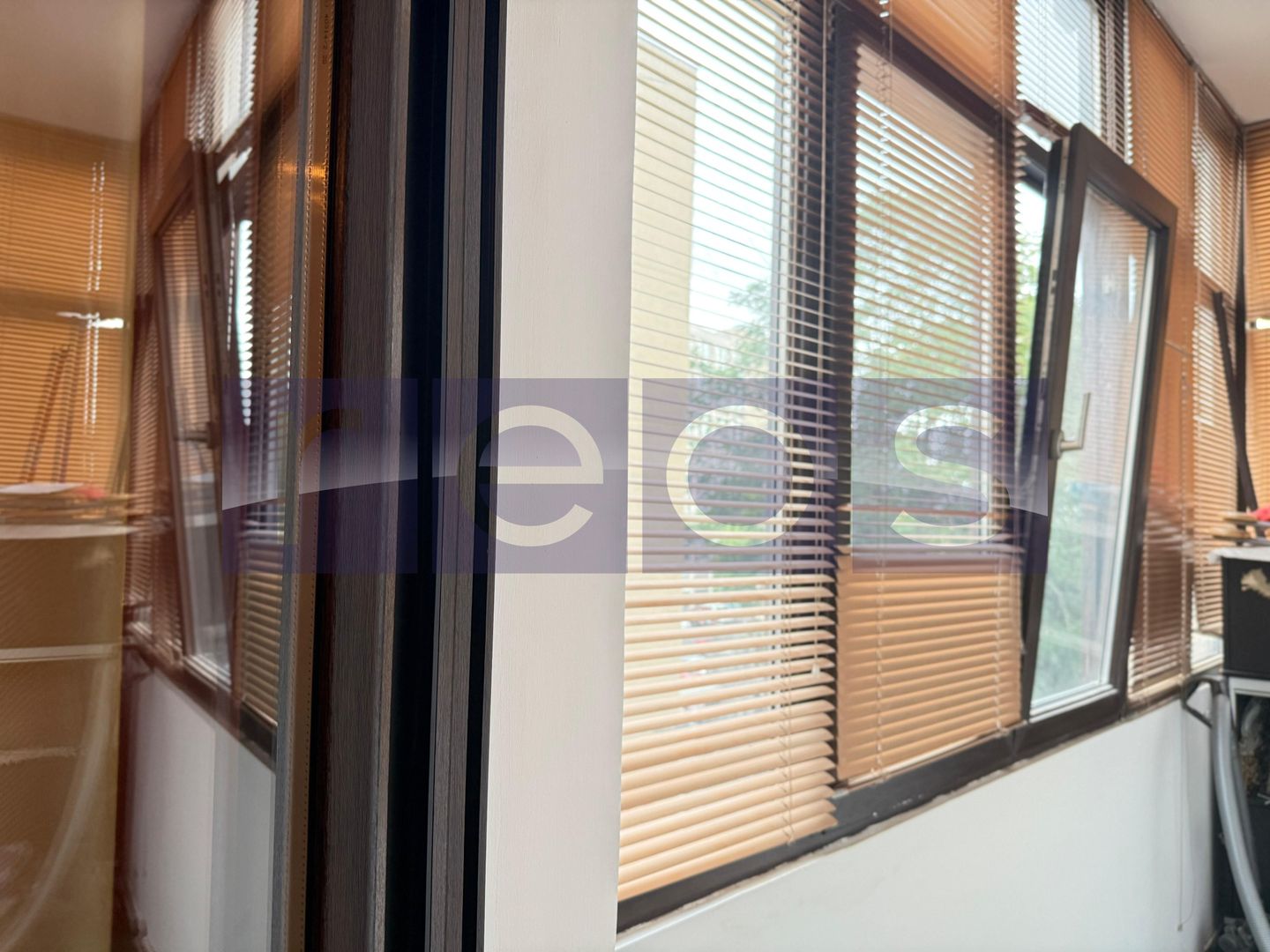 DE VÂNZARE APARTAMENT 2 CAMERE ZONA ULTRACENTRAL PIAȚA AMZEI - Poză 6