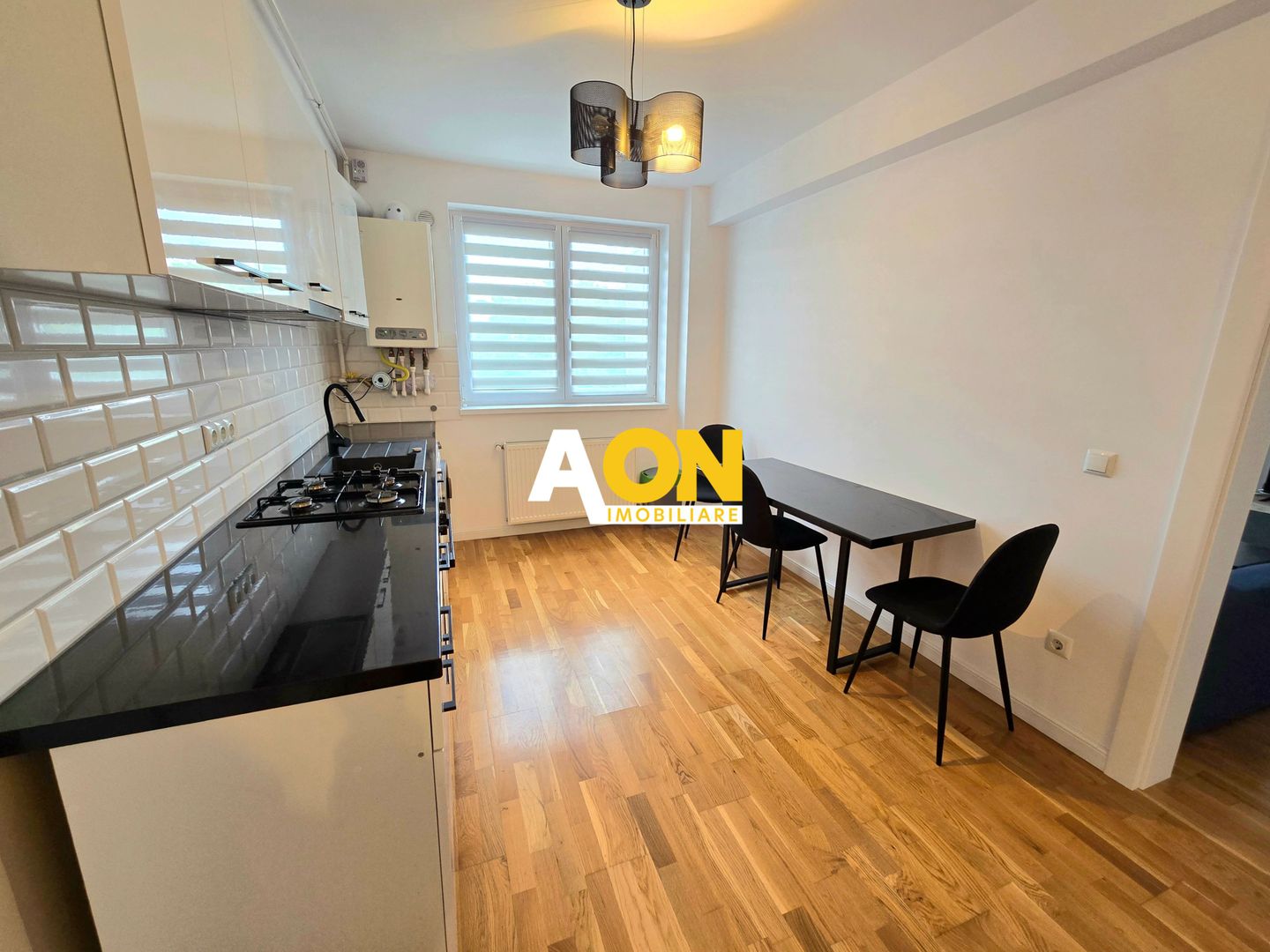 Apartament cu 2 Camere, Decomandat, Complet Mobilat, Zona Cetate - Poză 4