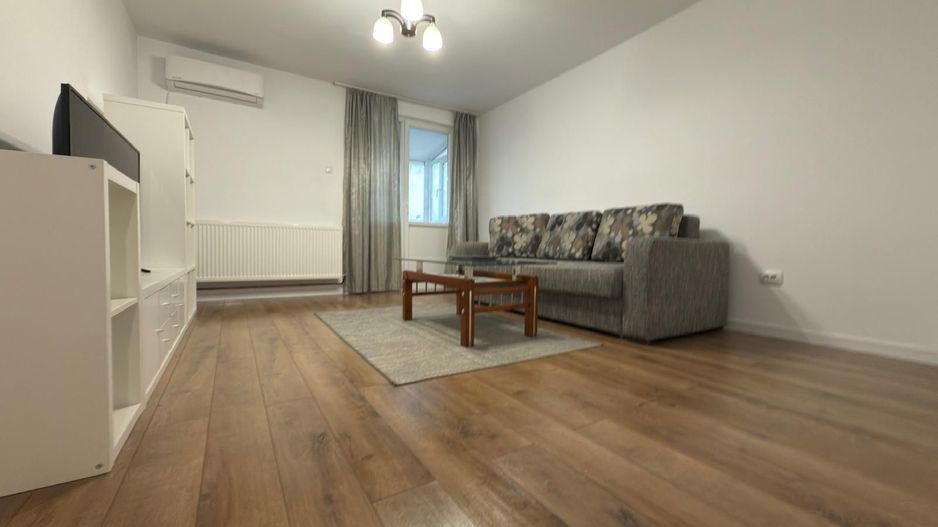 APARTAMENT DE VANZARE! VIS PE BULEVARDUL CASTANILOR! - Poză 1