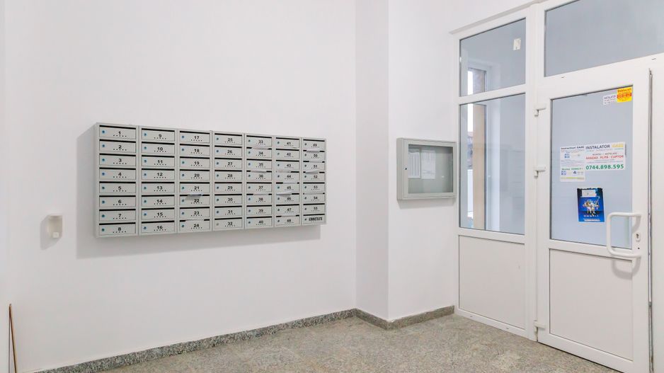 The Building 54 - Uverturii 155 - Poză 17
