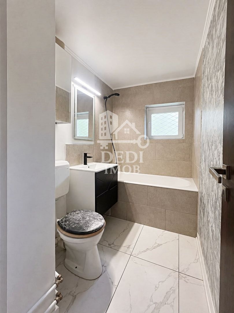 Apartament cu 2 camere de vanzare zona Rogerius, Oradea - Poză 7
