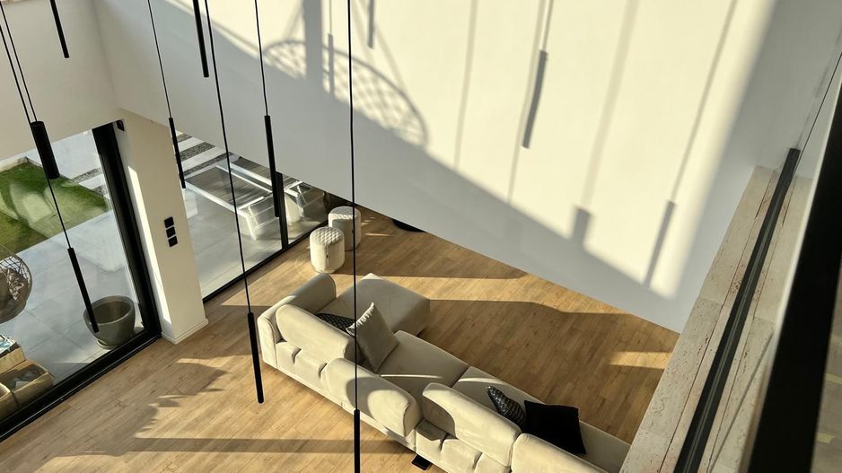 VILA SUPERBA UNICATA ZONA DE NORD CORBEANCA - Poză 3