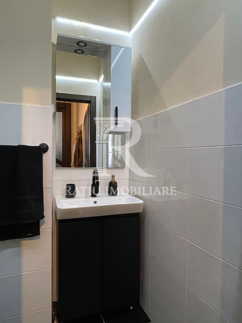Proprietate Exclusivistă | Apartament la Casă | Ultracentral | Oradea - Poză 13