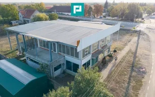 Spatiu comercial cu etaj și teren de 4000mp - Poză 15
