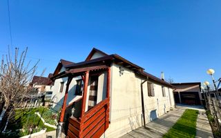 Se vinde “acasa”, 4 camere decomandate, panouri+baterii, teren 397mp,m - Poză 1