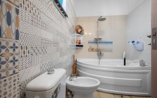 Casă 4+1 Camere cu Panouri Fotovoltaice (5kW) - Poză 17