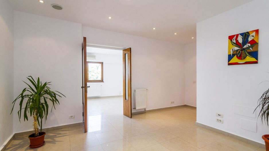 COMISION 0% - Apartament 104 mp, BLOC 1980, pe CALEA VICTORIEI, langa H. Hilton - Poză 1