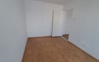 Vind urgent apartament in Turda . - Poză 2