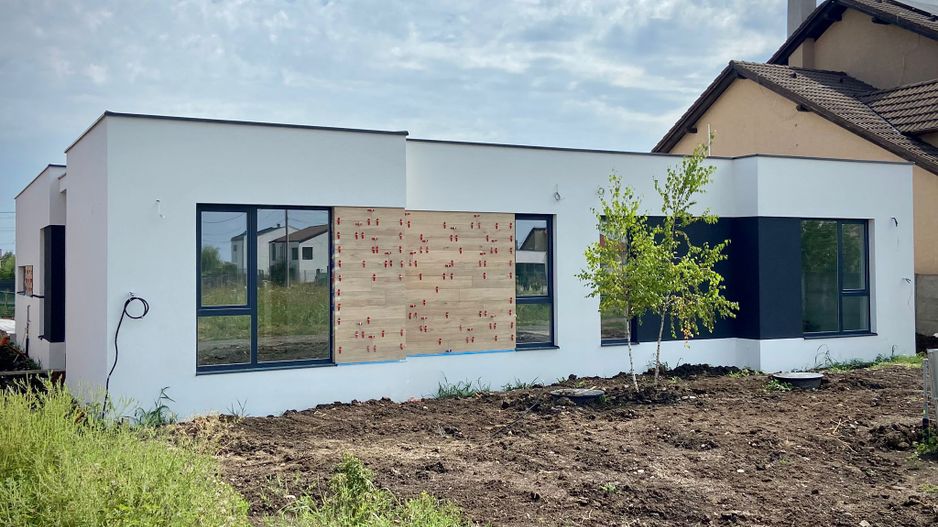 Duplex parter cu 4 camere - zona CORA - Poză 1