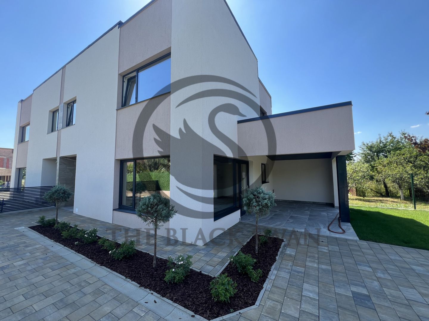 Casa cu 4 camere de vanzare | Premium | Nou | Moreni - Bld. Republicii - Poză 1