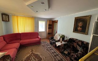 85.000 Euro- casa +magazin+garaj in com Smardan, sat Cismele, - Poză 1