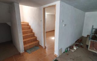1/2 Duplex, 4 camere, garaj, 175 mp teren, Cetate - Poză 13