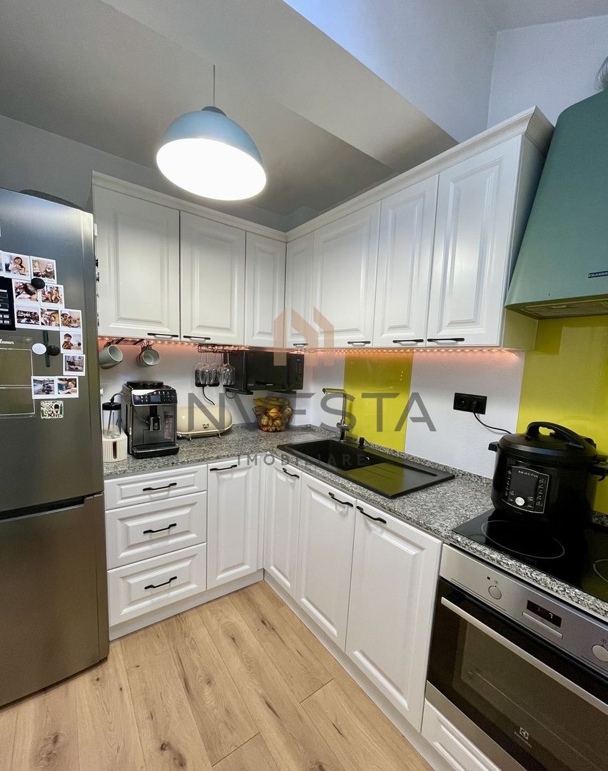 Apartament de 4 camere modern pe doua niveluri, parcare, Buna Ziua - Poză 14