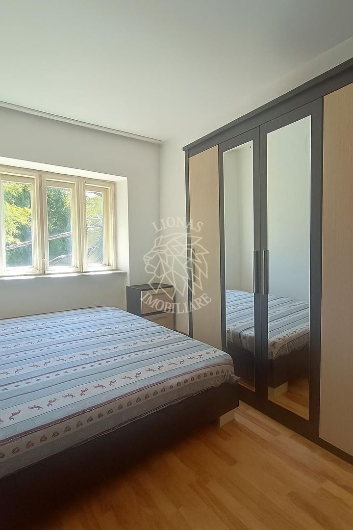 Apartament 3 camere-etaj 2-parcare- ideal investitie,  Ultracentral - Poză 4
