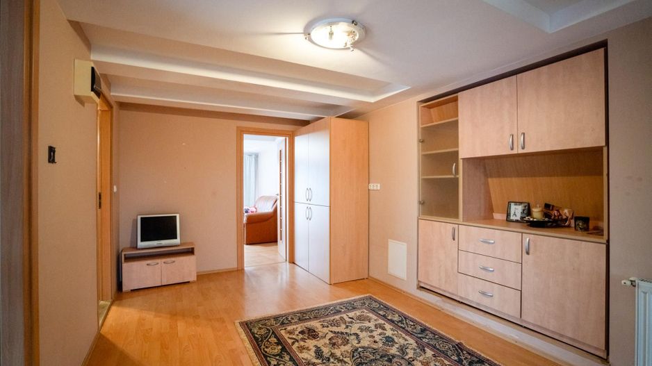 Casa cu 4 camere si 1000 mp teren Santandrei - Poză 5