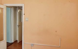 Apartament circular in cartierul astra - Poză 9