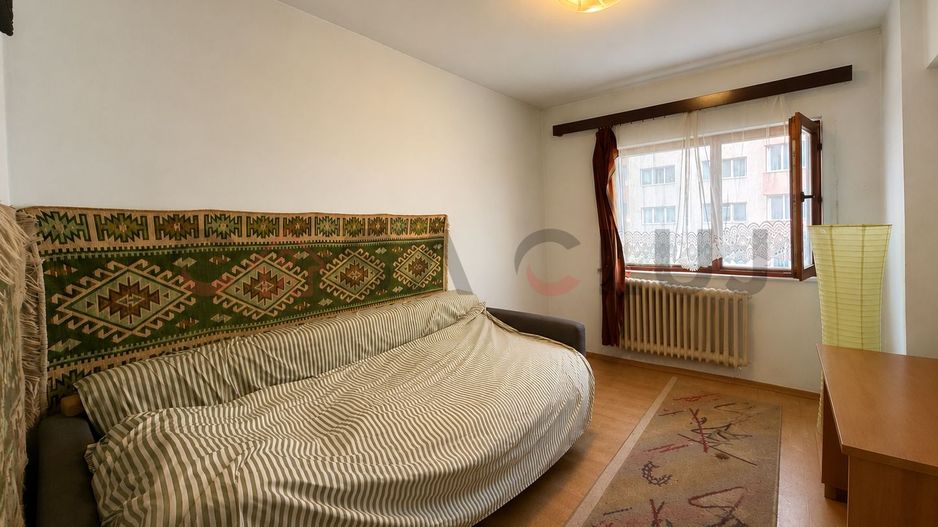 Apartament 3 camere, 2 bai, etaj intermediar, Piata Flora - Poză 2