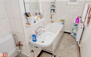 Vand/schimb apartament 4 camere, Micro 17, 98 mp, 120.000 EURO - Poză 12