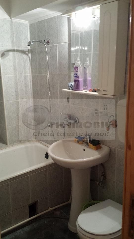 Apartament 1 camera Hala Centrala- 350 euro - Poză 7