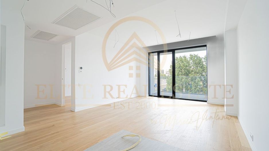 Stațiunea Mamaia - Vânzare apartament cu 2 camere, 2 bai cu vedere la mare. - Poză 2