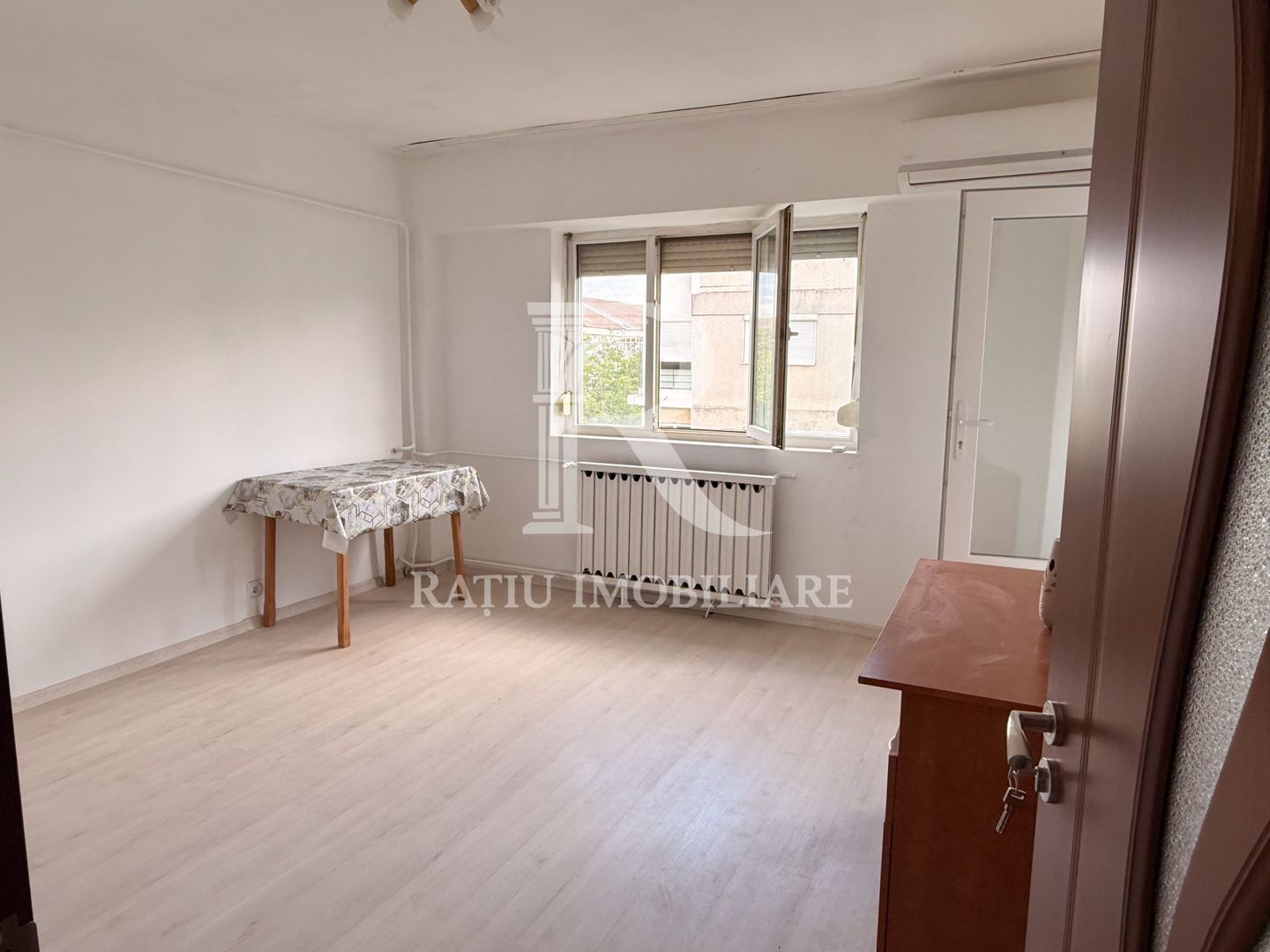 Apartament cu 1 Camera | Rogerius | Oradea - Poză 1
