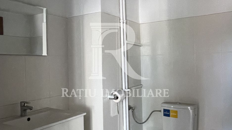 Spațiu comercial de inchiriat | Locație ultracentrală | Oradea - Poză 10
