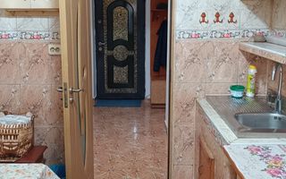 2 Camere - 56MP | Decomandat | 1981 | P/10 | M Gorjului - 2 minute - Poză 8