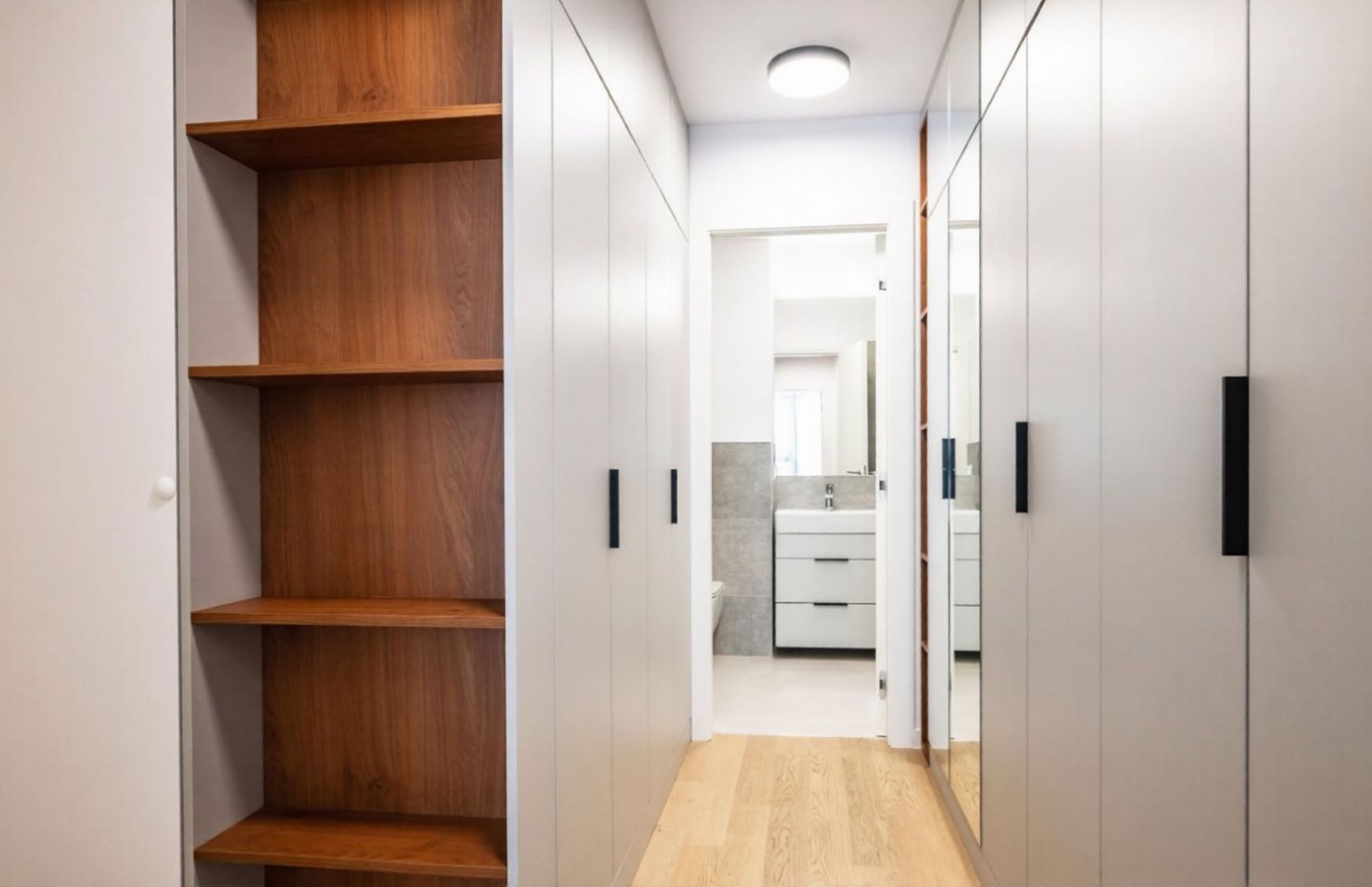 Apartament High End 2 camere Upsite I Loc de parcare si boxa - Poză 14