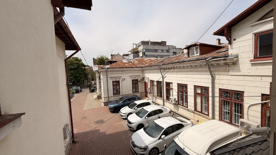 Vila Ultracentrala Monument Istoric restaurat - 12 locuri parcare - Poză 29
