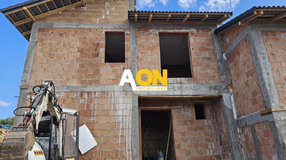 Duplex modern 121 mp utili, 4 camere, curte 315 mp, zonă liniștită - Poză 3