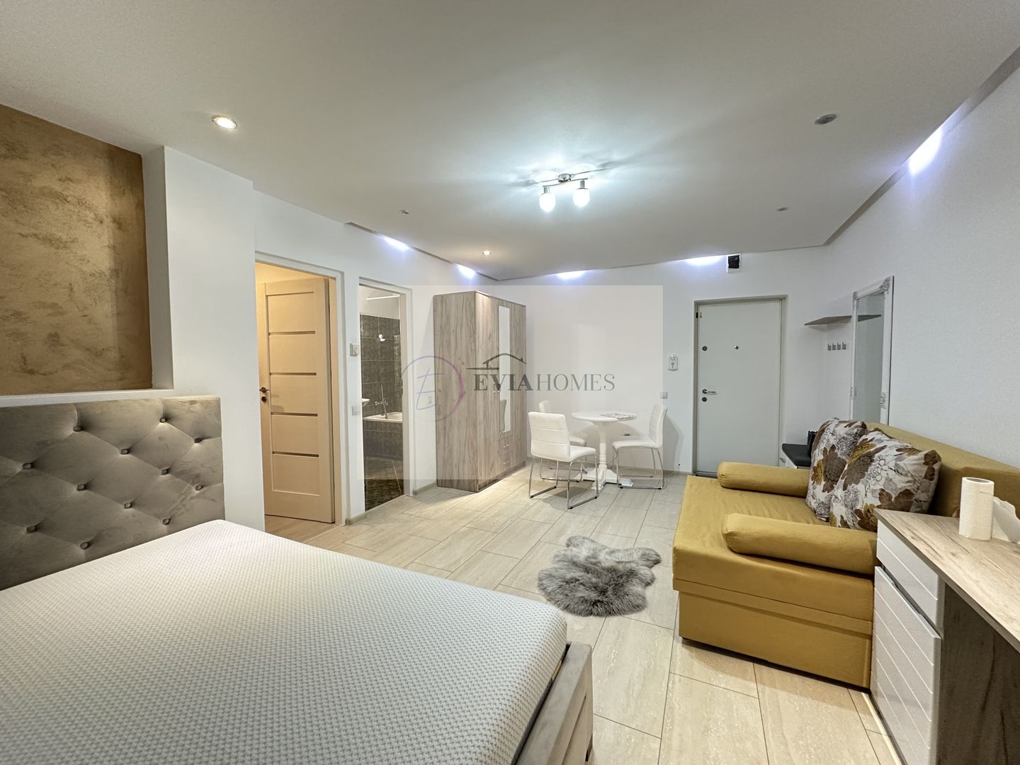 1 cameră decomandată/Zona Casa Vikingilor - Poză 1