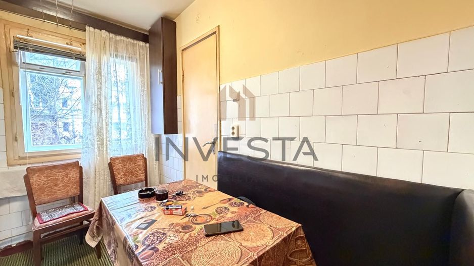 Apartament cu 3 camere pe Aleea Padin ! - Poză 10