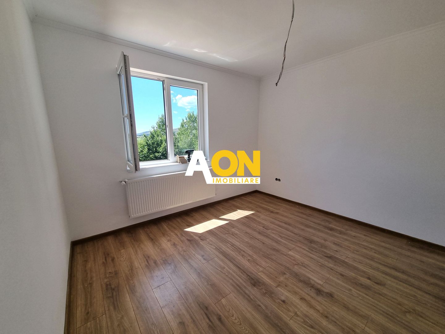 De vanzare casa individuala 4 camere, finisata,  490mp teren - Poză 5