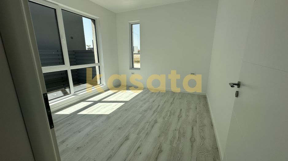 Casă pe parter | 4 camere | Domnești 🏡 - Poză 13