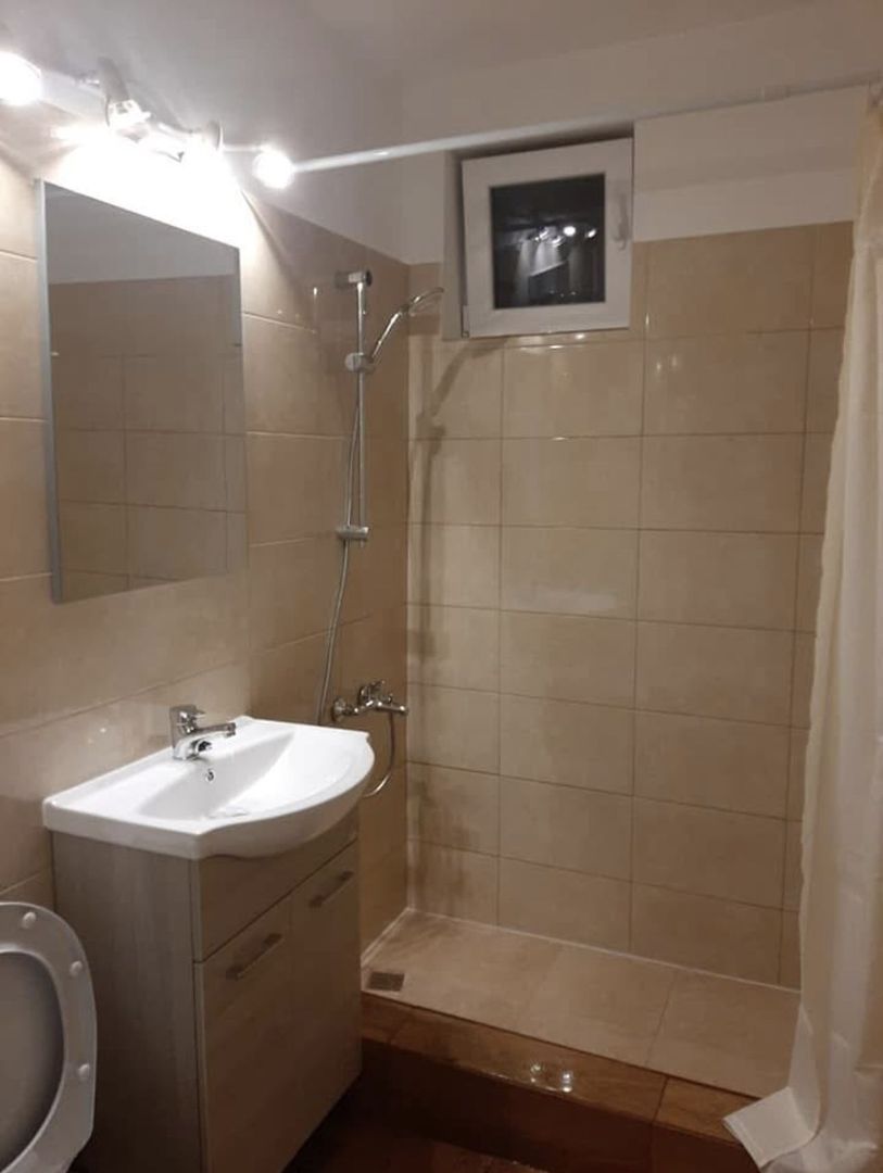 Apartament cu 2 camere de închiriat – Zonă Centrala - Poză 8