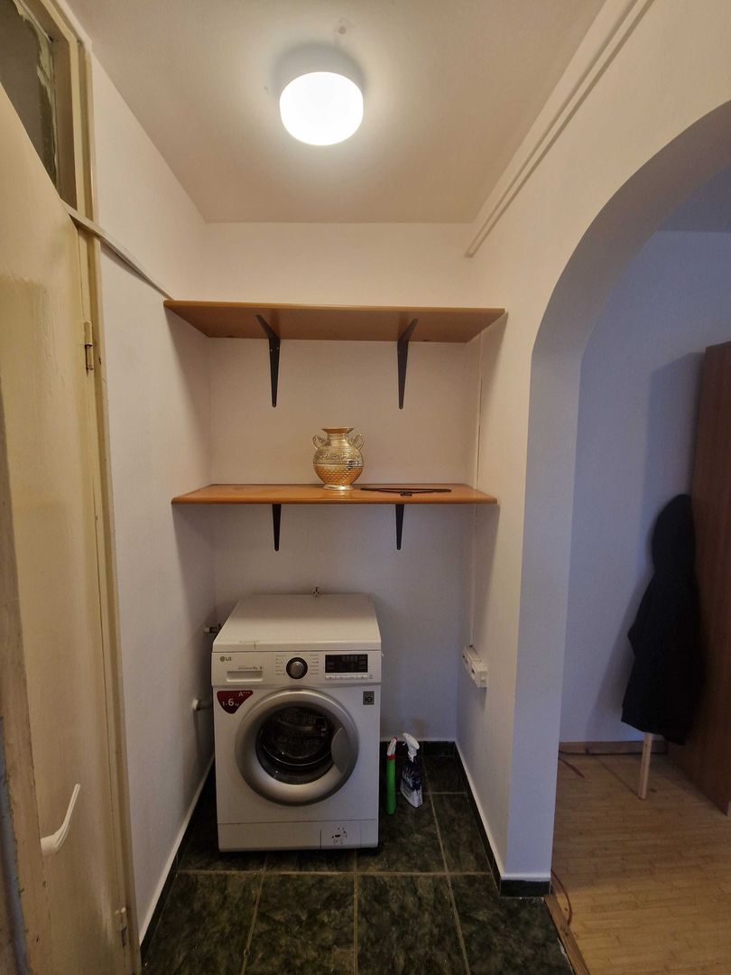 De inchiriat apartament 2 camere , Piata Resita Sector4 - Poză 7