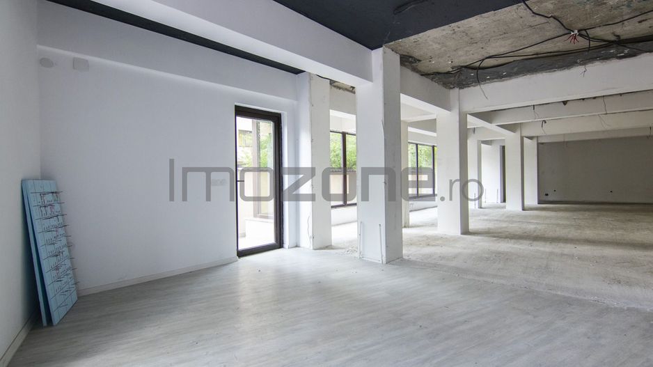 UVERTURII 147 SPATIU COMERCIAL STRADAL 50mp la parterul unui bloc nou - Poză 14