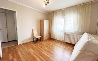 Apartament cu 3 camere la casa de inchiriat zona Decebal, Oradea - Poză 8